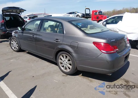2007 Toyota Avalon Limited z USA, uszkodzony, nr VIN 4T1BK36B07U248132